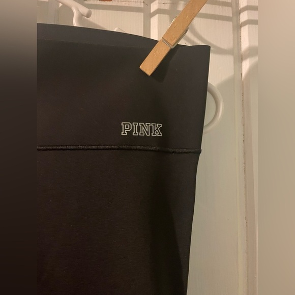 VS. PINK cropped ultimate leggings-small like new - Picture 4 of 7